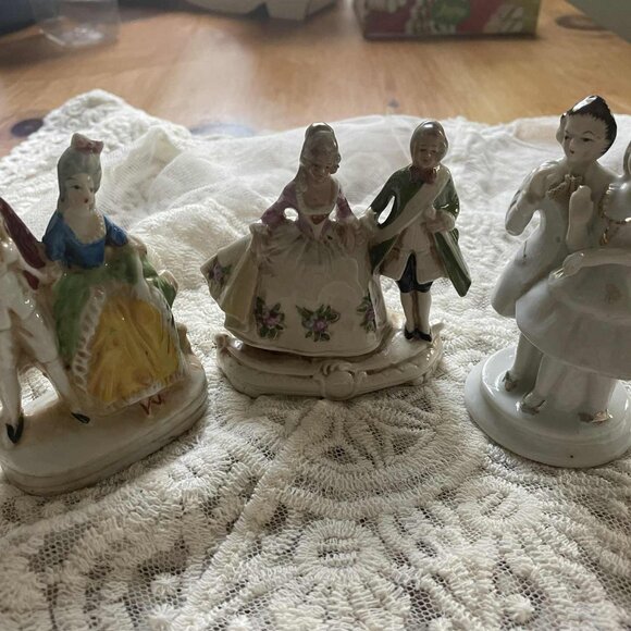 Vintage Japan Figurines - Picture 1 of 3